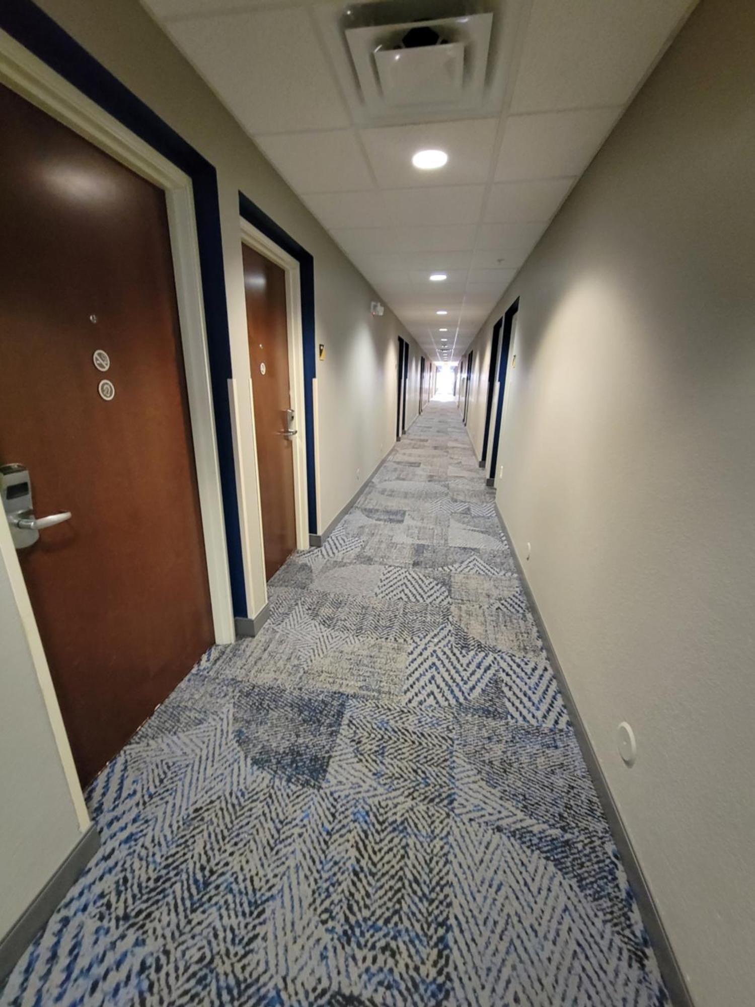 קאונסיל בלאפס Microtel Inn & Suites By Wyndham Bluffs מראה חיצוני תמונה