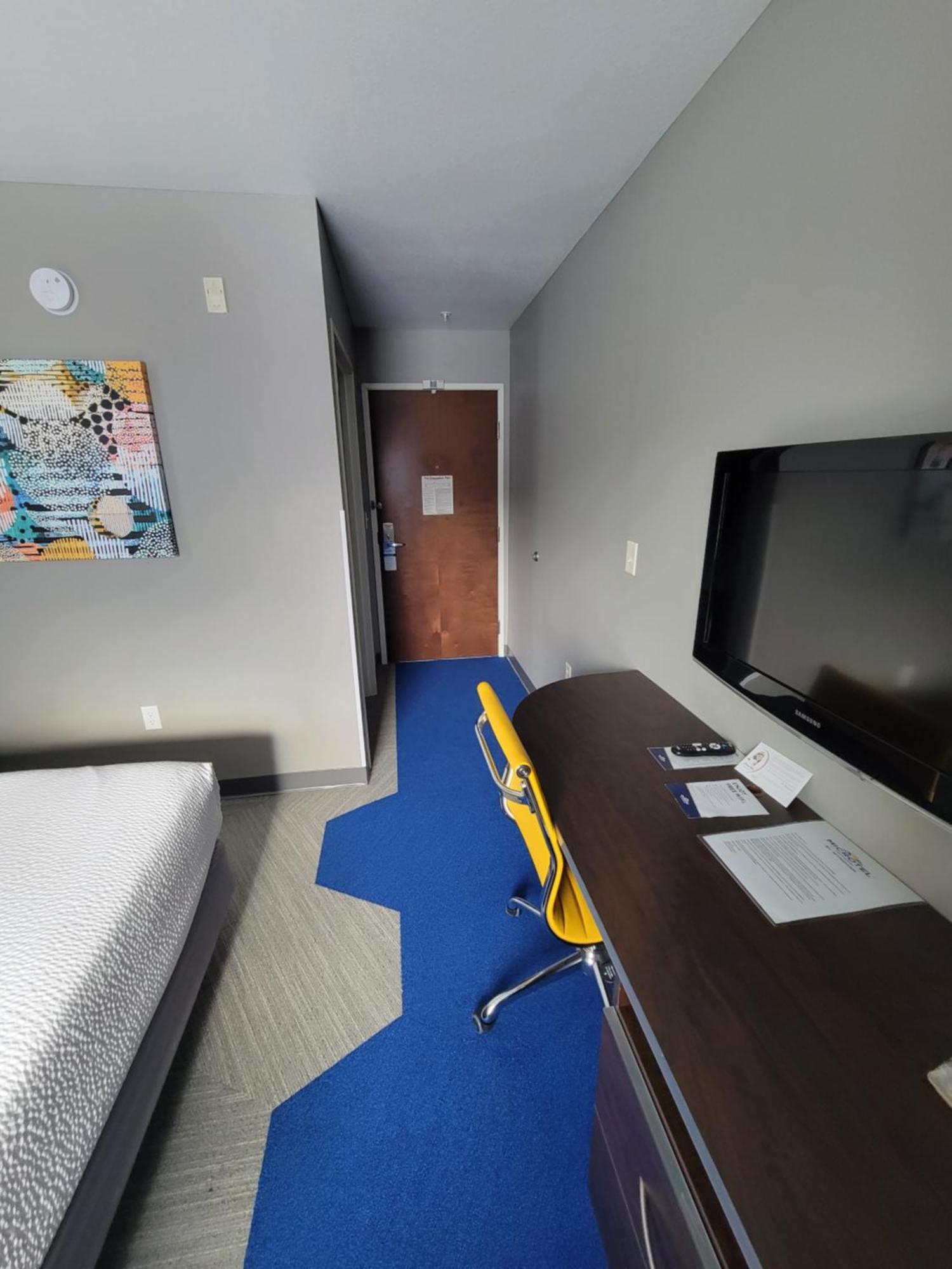 קאונסיל בלאפס Microtel Inn & Suites By Wyndham Bluffs מראה חיצוני תמונה