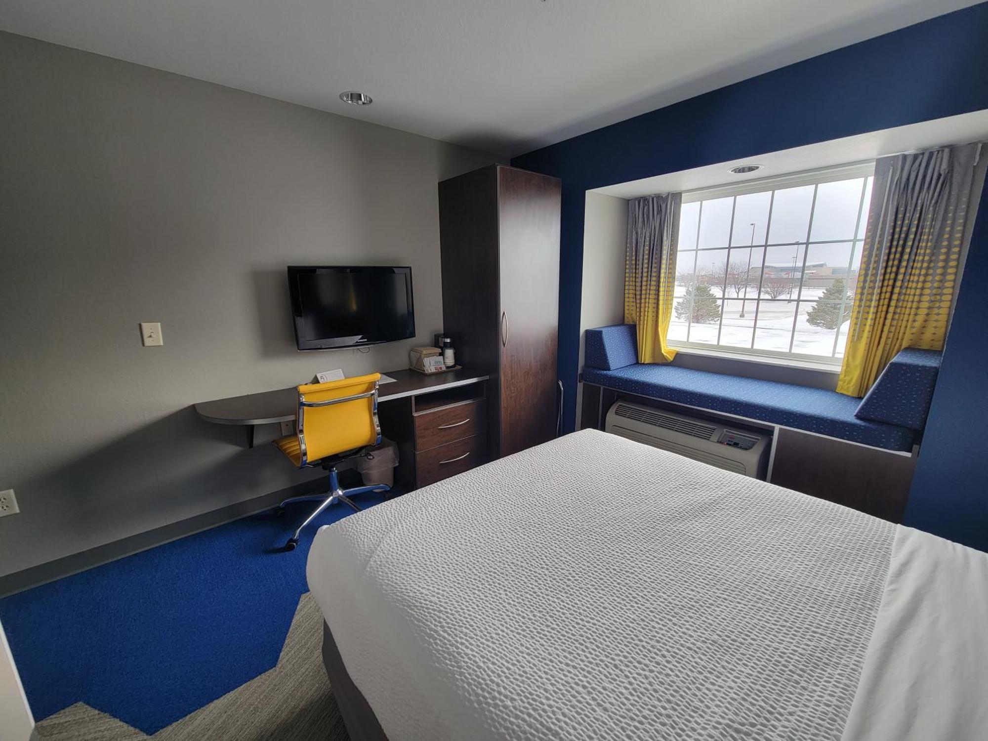 קאונסיל בלאפס Microtel Inn & Suites By Wyndham Bluffs מראה חיצוני תמונה