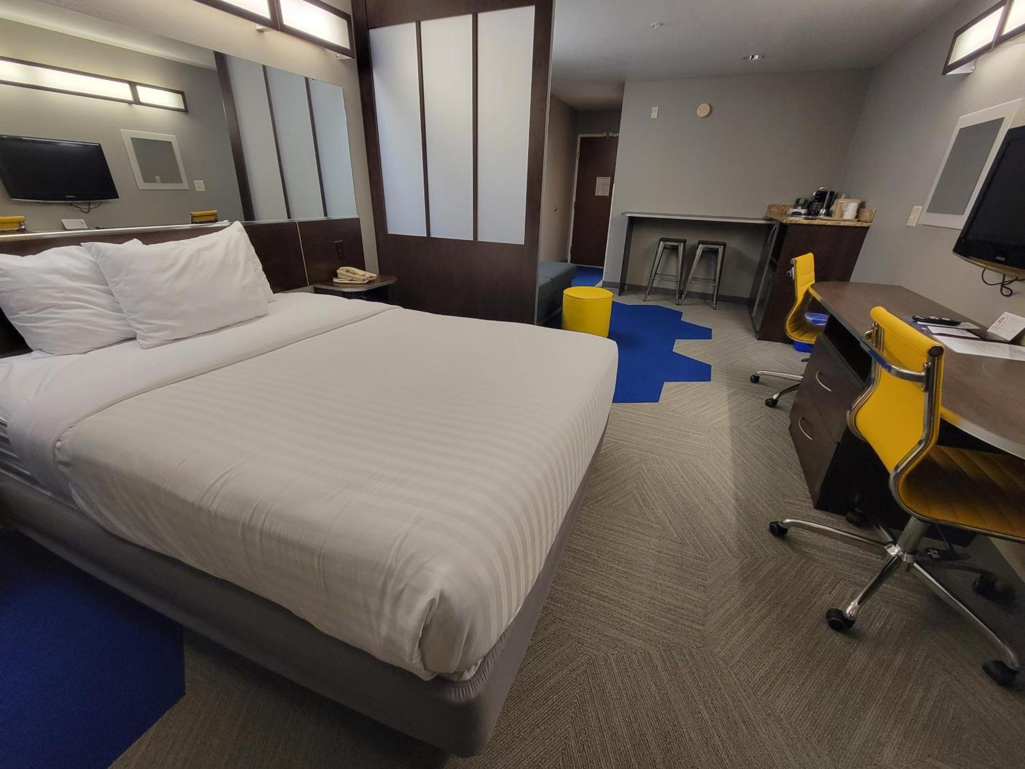 קאונסיל בלאפס Microtel Inn & Suites By Wyndham Bluffs מראה חיצוני תמונה